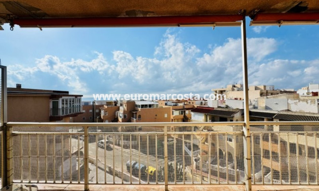 Sale - Apartment / flat - La Mata