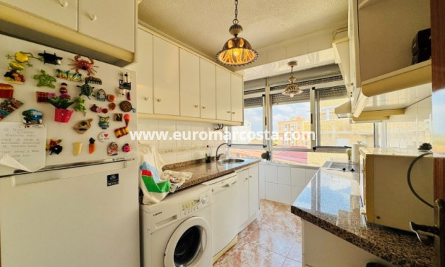 Sale - Apartment / flat - La Mata