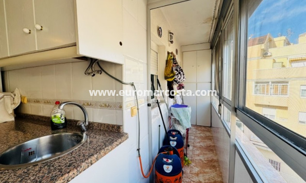 Sale - Apartment / flat - La Mata
