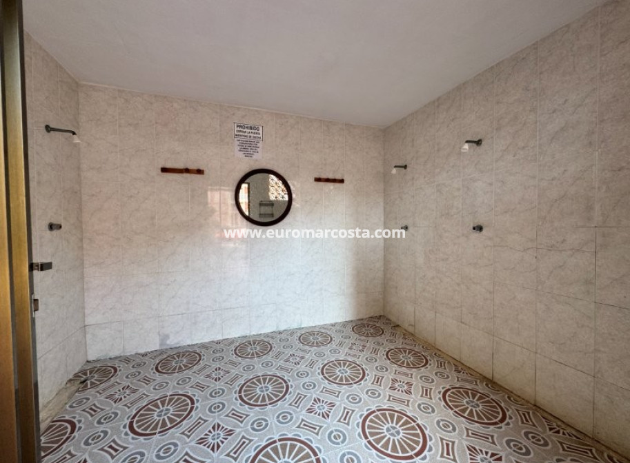 Sale - Apartment / flat - La Mata