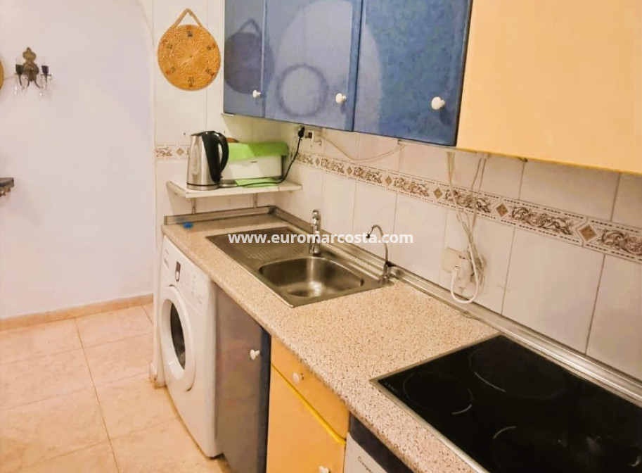 Objekte zum Wiederverkauf - Wohnung - Torrevieja Centro - Torrevieja