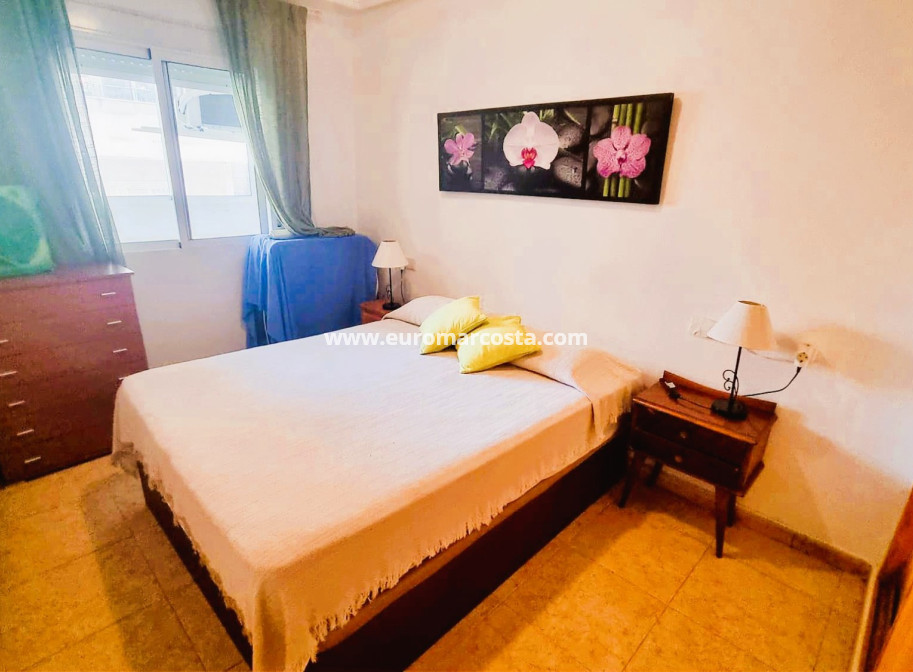 Objekte zum Wiederverkauf - Wohnung - Torrevieja Centro - Torrevieja