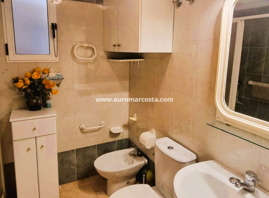 Objekte zum Wiederverkauf - Wohnung - Torrevieja Centro - Torrevieja