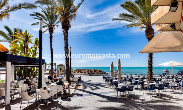 Objekte zum Wiederverkauf - Wohnung - Torrevieja Centro - Torrevieja