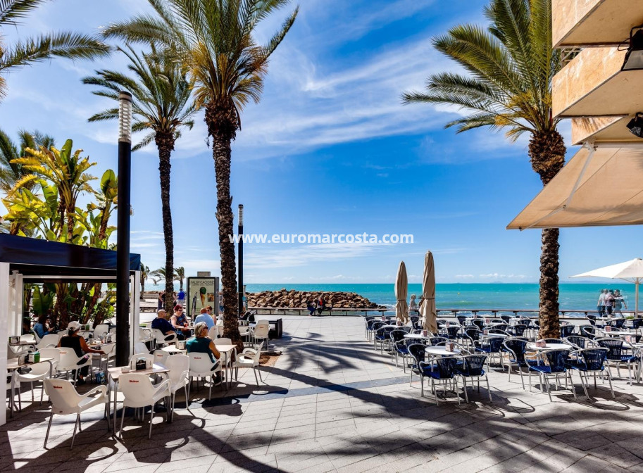 Objekte zum Wiederverkauf - Wohnung - Torrevieja Centro - Torrevieja