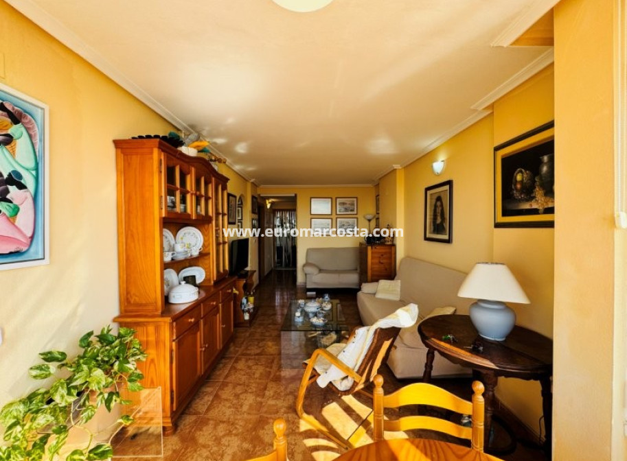 Objekte zum Wiederverkauf - Wohnung - Torrevieja - TORREVIEJA