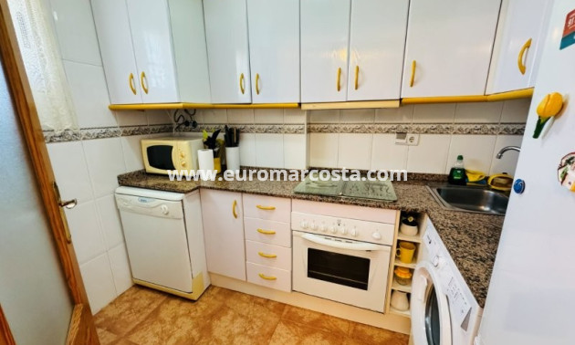 Objekte zum Wiederverkauf - Wohnung - Torrevieja - TORREVIEJA