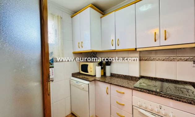 Objekte zum Wiederverkauf - Wohnung - Torrevieja - TORREVIEJA