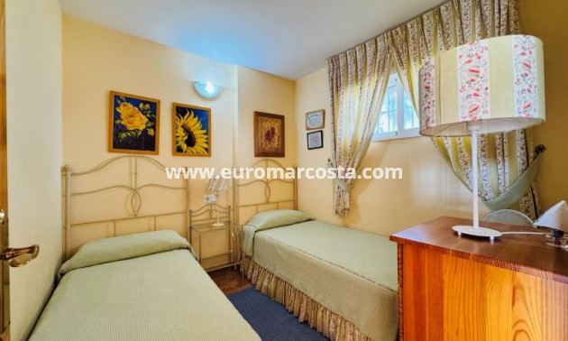 Objekte zum Wiederverkauf - Wohnung - Torrevieja - TORREVIEJA