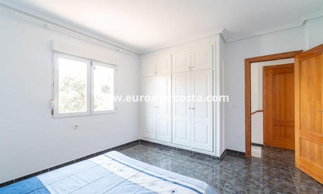 Venta - Semi - Orihuela Costa