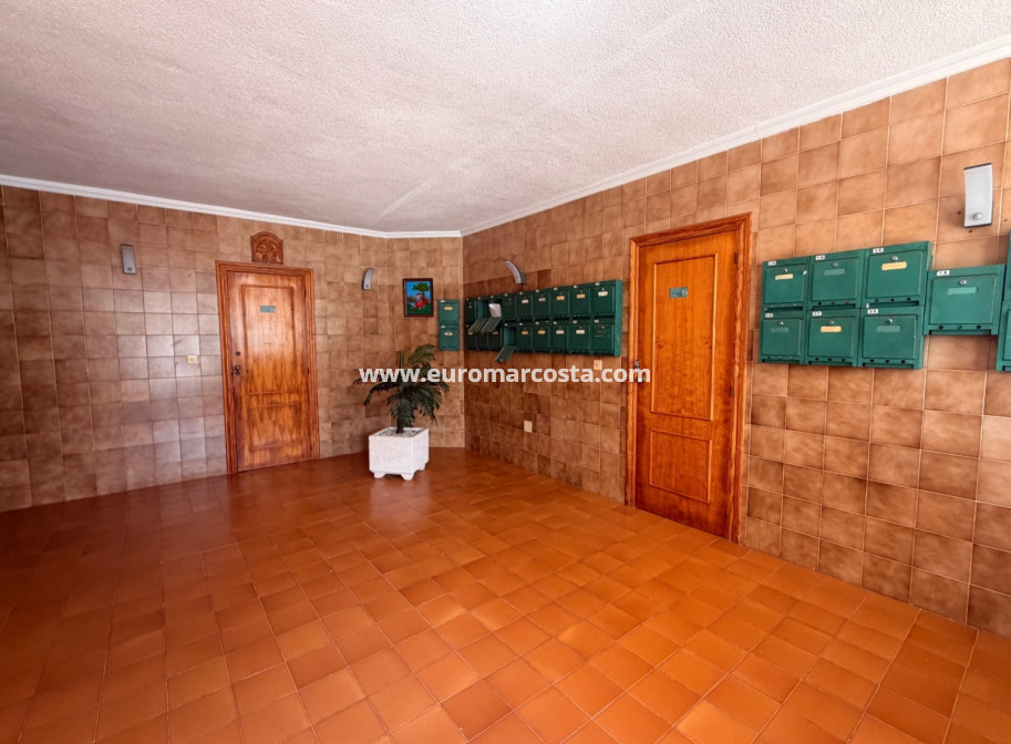 Objekte zum Wiederverkauf - Wohnung - Orihuela Costa