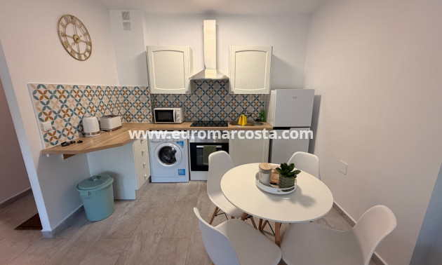 Objekte zum Wiederverkauf - Wohnung - Orihuela Costa