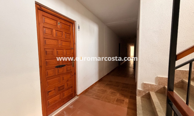 Objekte zum Wiederverkauf - Wohnung - Orihuela Costa