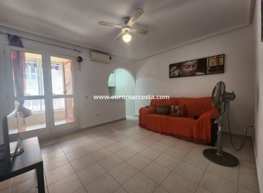 Venta - Apartamento / piso - Torrevieja - Playa del Acequión
