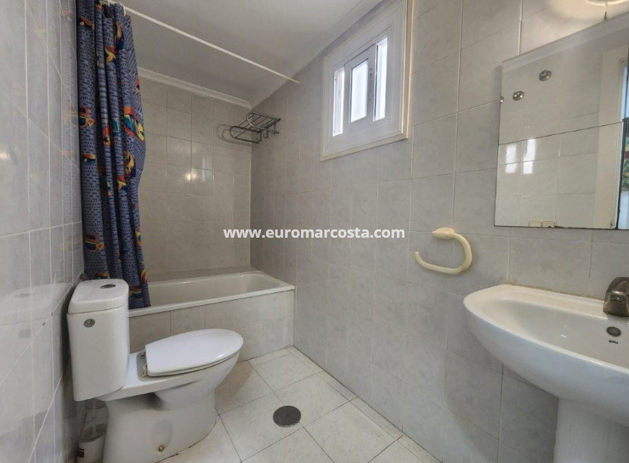 Venta - Apartamento / piso - Torrevieja - Playa del Acequión