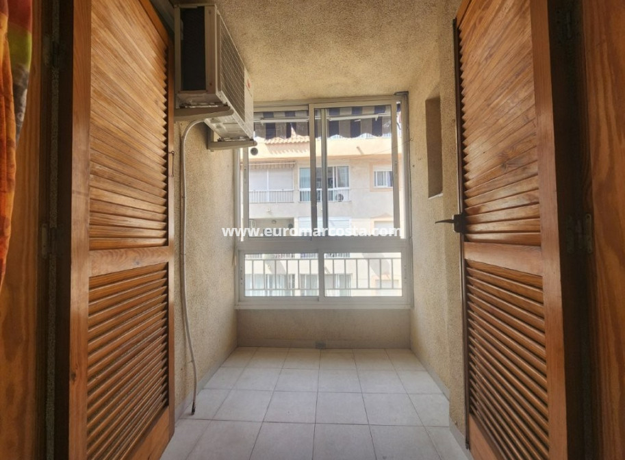Venta - Apartamento / piso - Torrevieja - Playa del Acequión