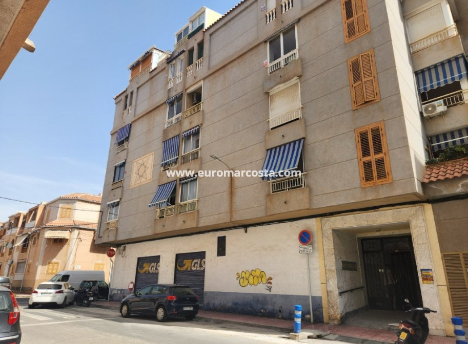 Venta - Apartamento / piso - Torrevieja - Playa del Acequión