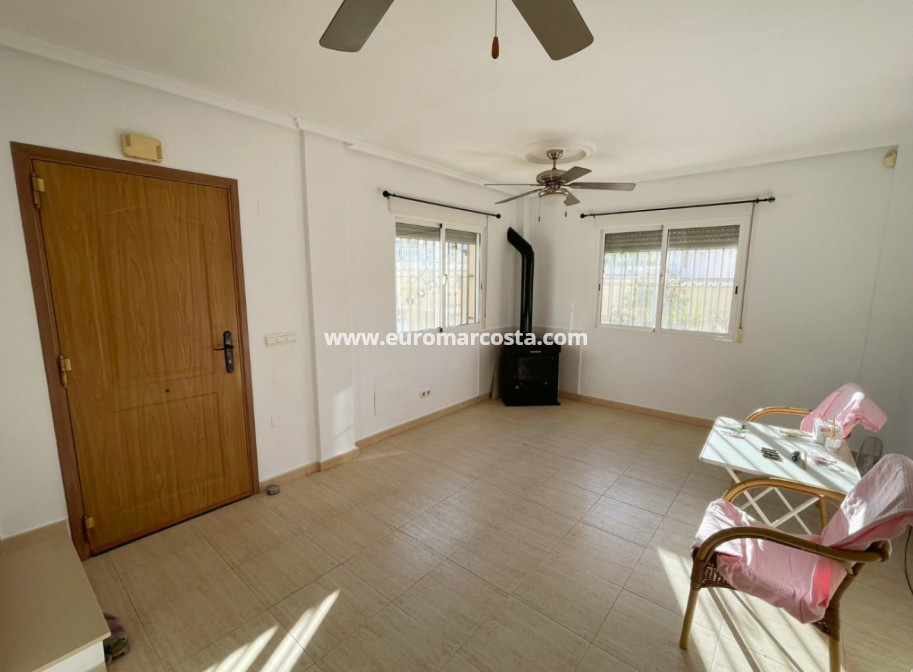 Objekte zum Wiederverkauf - Villa Detached - Benijofar - Benimar
