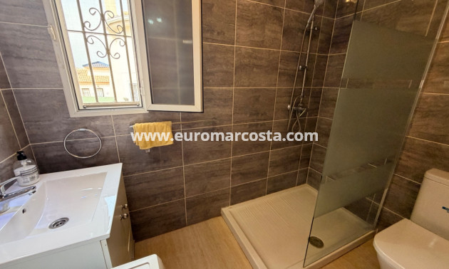 Objekte zum Wiederverkauf - Villa Detached - Benijofar - Benimar