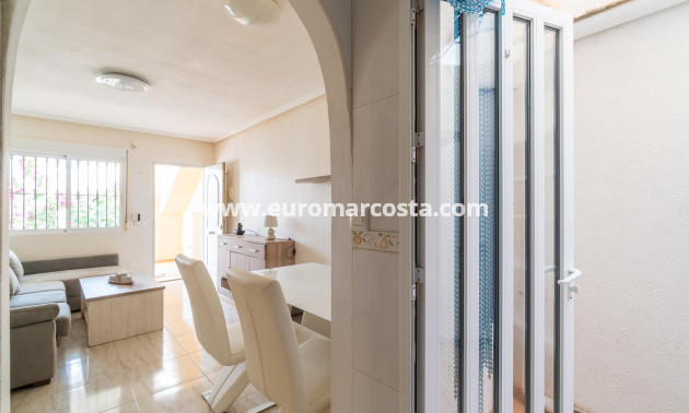 Objekte zum Wiederverkauf - Bungalow - Orihuela Costa