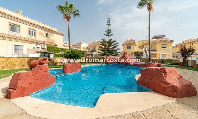 Objekte zum Wiederverkauf - Bungalow - Orihuela Costa