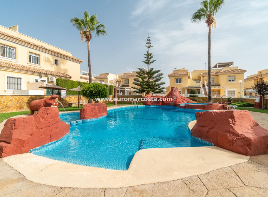Objekte zum Wiederverkauf - Bungalow - Orihuela Costa