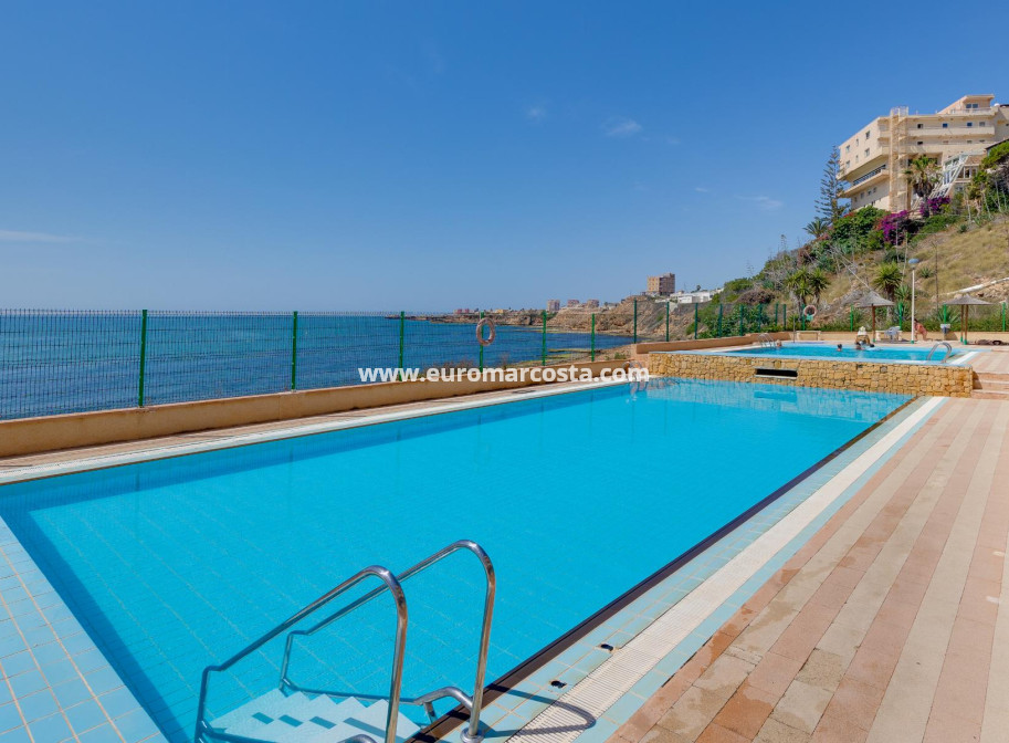 Objekte zum Wiederverkauf - Wohnung - Torrevieja - TORREVIEJA