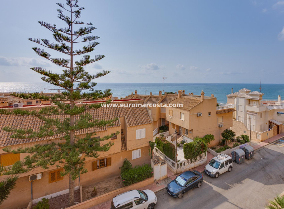 Objekte zum Wiederverkauf - Wohnung - Torrevieja - TORREVIEJA