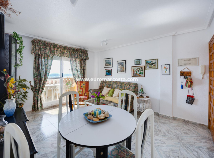 Objekte zum Wiederverkauf - Wohnung - Torrevieja - TORREVIEJA