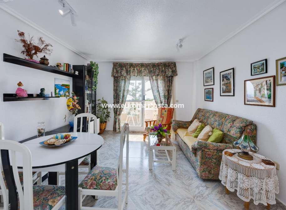 Objekte zum Wiederverkauf - Wohnung - Torrevieja - TORREVIEJA