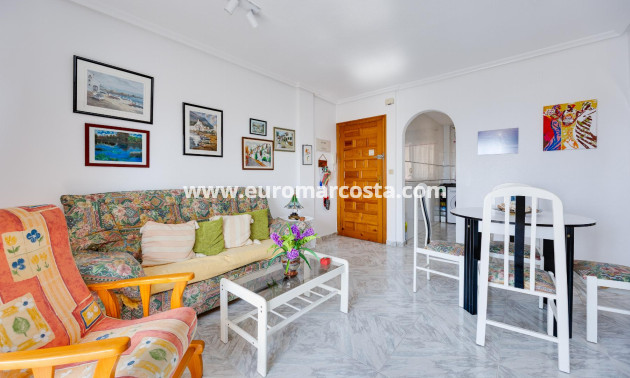Objekte zum Wiederverkauf - Wohnung - Torrevieja - TORREVIEJA