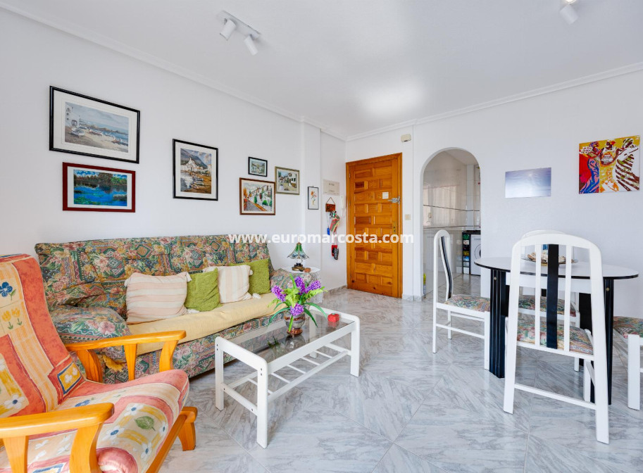 Objekte zum Wiederverkauf - Wohnung - Torrevieja - TORREVIEJA