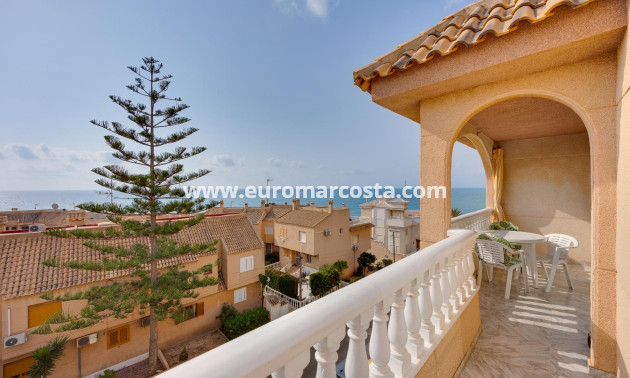 Objekte zum Wiederverkauf - Wohnung - Torrevieja - TORREVIEJA