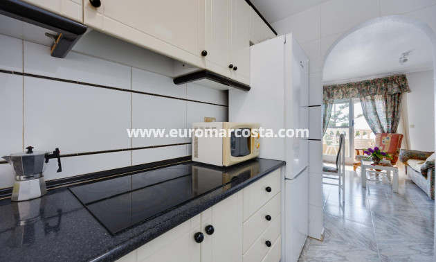 Objekte zum Wiederverkauf - Wohnung - Torrevieja - TORREVIEJA