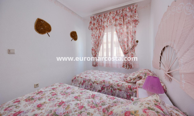 Objekte zum Wiederverkauf - Wohnung - Torrevieja - TORREVIEJA