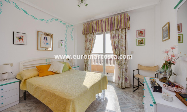 Objekte zum Wiederverkauf - Wohnung - Torrevieja - TORREVIEJA
