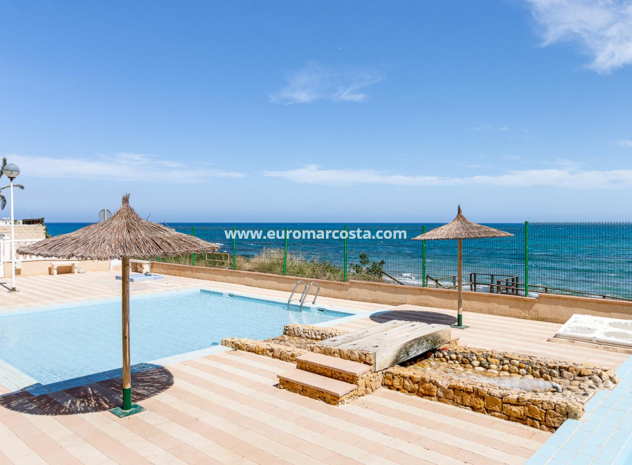 Objekte zum Wiederverkauf - Wohnung - Torrevieja - TORREVIEJA