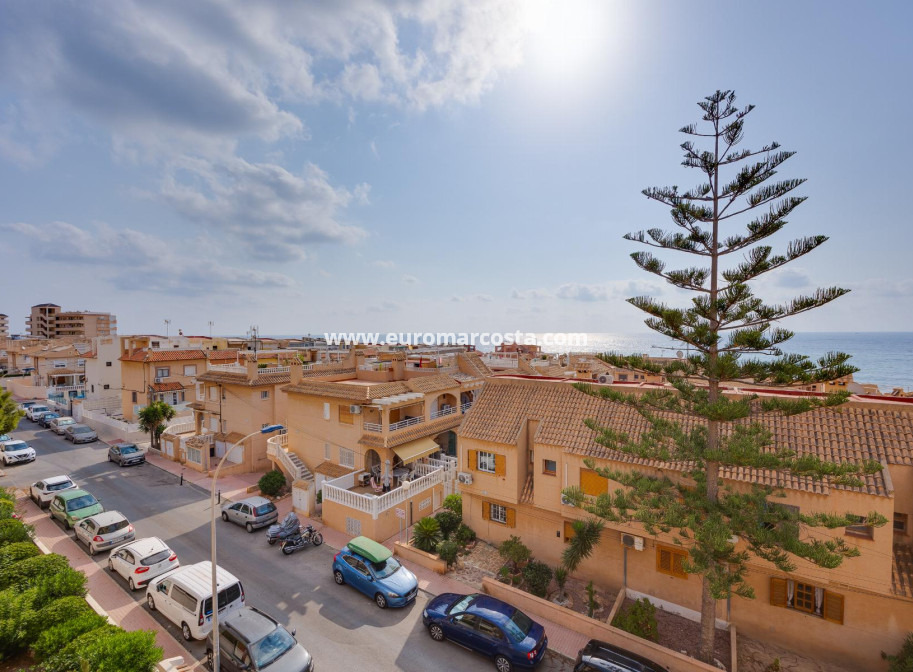 Objekte zum Wiederverkauf - Wohnung - Torrevieja - TORREVIEJA