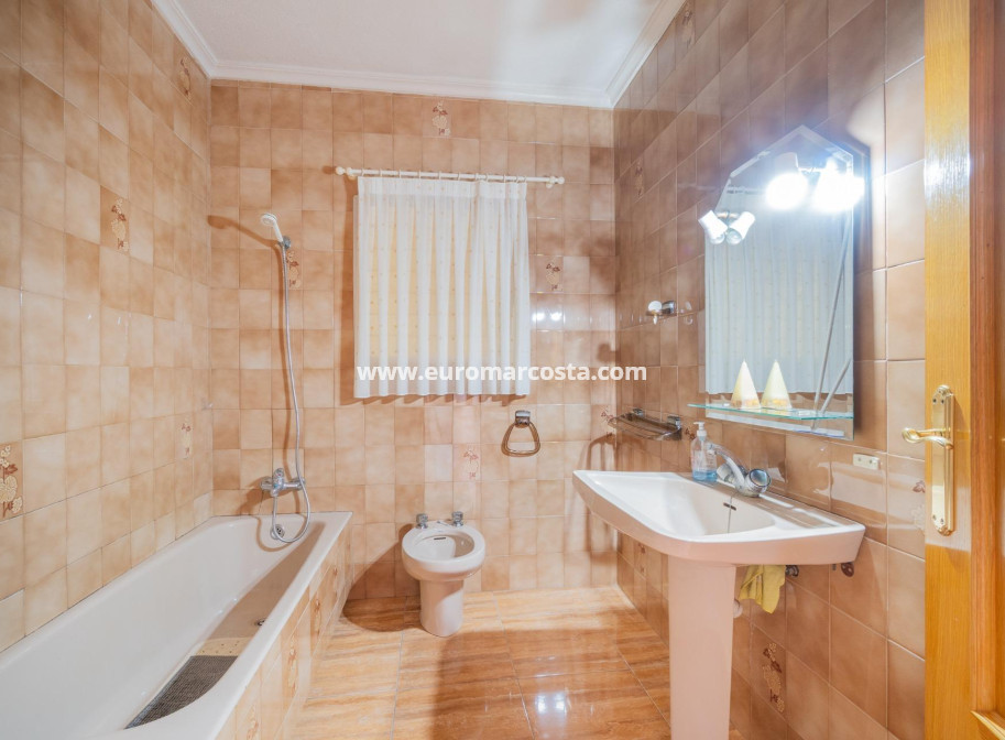 Venta - Casa - San Miguel de Salinas - Torremendo