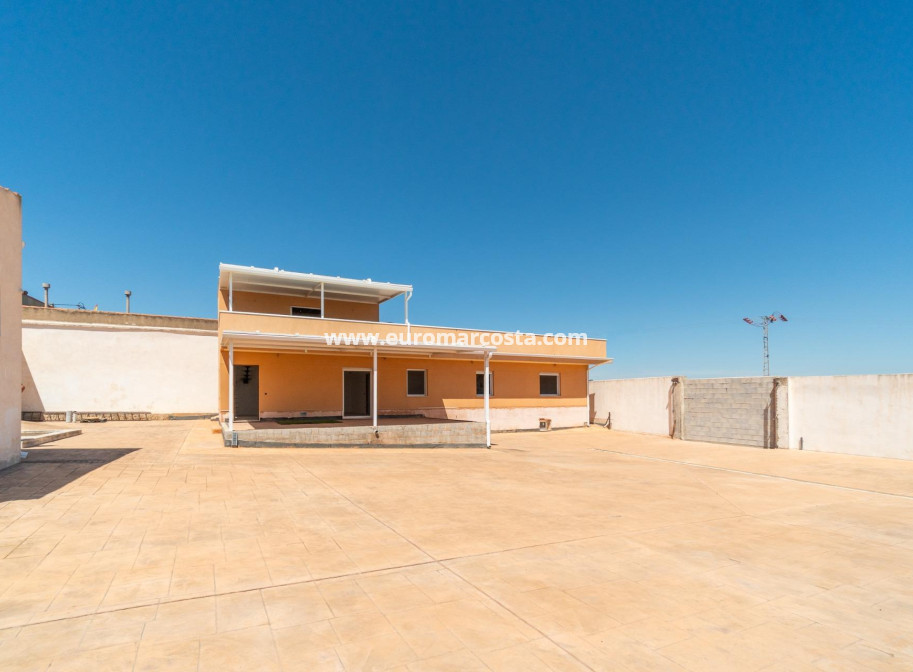 Venta - Casa - San Miguel de Salinas - Torremendo