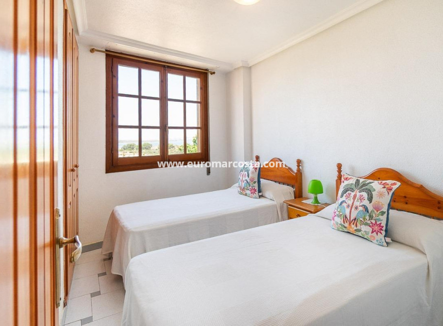 Objekte zum Wiederverkauf - Wohnung - Torrevieja - La Mata