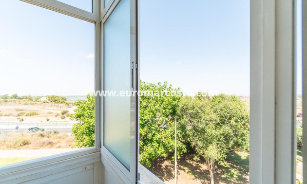 Objekte zum Wiederverkauf - Wohnung - Torrevieja - La Mata