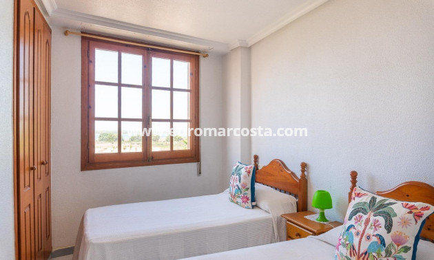 Objekte zum Wiederverkauf - Wohnung - Torrevieja - La Mata