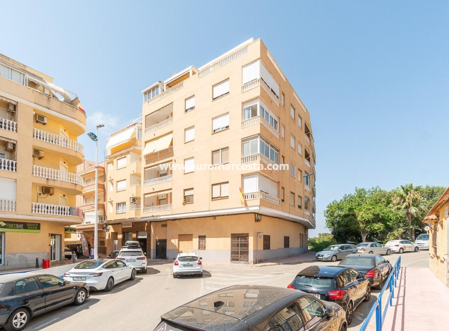 Objekte zum Wiederverkauf - Wohnung - Torrevieja - La Mata