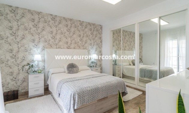 Sale - Villa - San Miguel de Salinas - Orihuela Costa