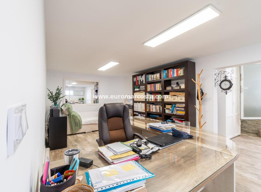 Sale - Villa - San Miguel de Salinas - Orihuela Costa