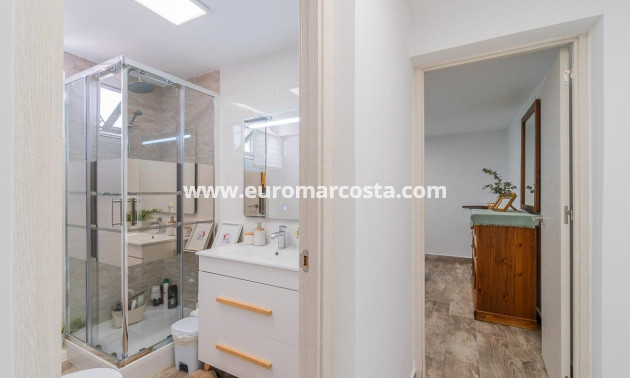 Sale - Villa - San Miguel de Salinas - Orihuela Costa
