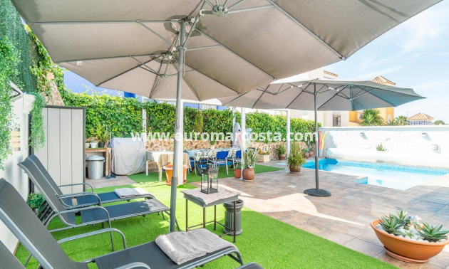 Sale - Villa - San Miguel de Salinas - Orihuela Costa