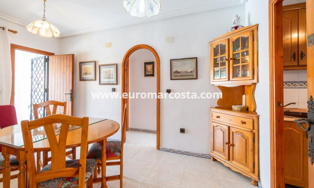 Venta - Apartamento / piso - Torrevieja - TORREVIEJA