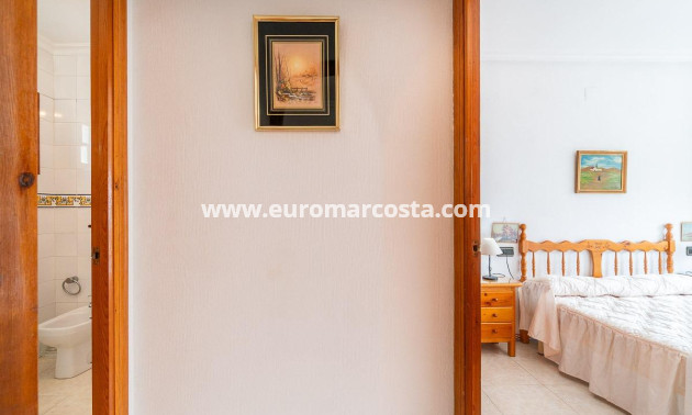 Venta - Apartamento / piso - Torrevieja - TORREVIEJA